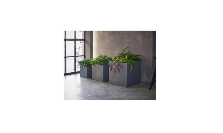 Kvetináče na terasu: ideálny spôsob, ako skrášliť vonkajší priestor