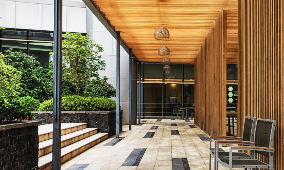 Posuvné dvere na terasu – ako vybrať ideálne riešenie pre váš domov