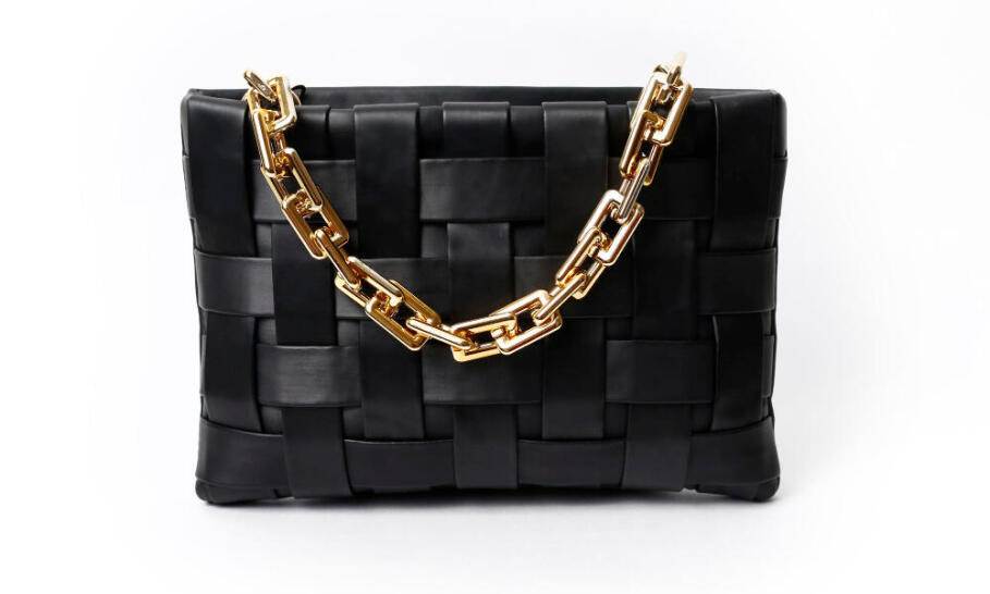 Kabelka ako štýlový doplnok, ktorý podčiarkne váš vzhľad