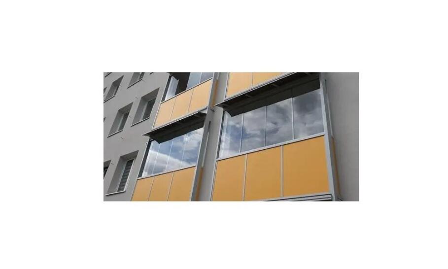 Zasklievanie balkónov: moderný spôsob, ako zmeniť váš priestor na komfortnú zónu