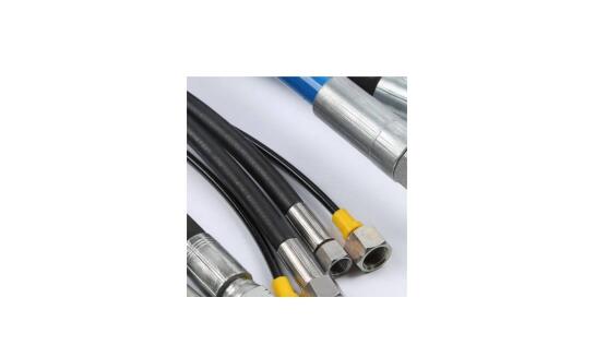 Hydraulické hadice: základný prvok pre efektívny prenos energie