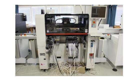 Osazování DPS jako klíčový krok v elektronickém průmyslu