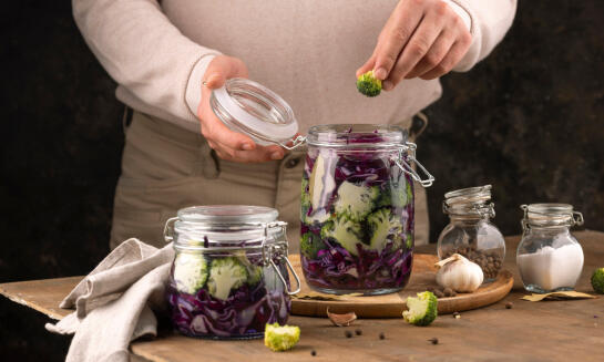 Ako na fermentovanie zeleniny a prečo je prospešná pre zdravie