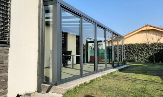 Hliníková zimná záhrada ako dokonalý priestor na relax