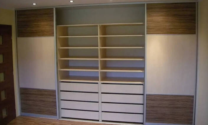 Nábytok na mieru ako riešenie, ktoré mení každodenný život