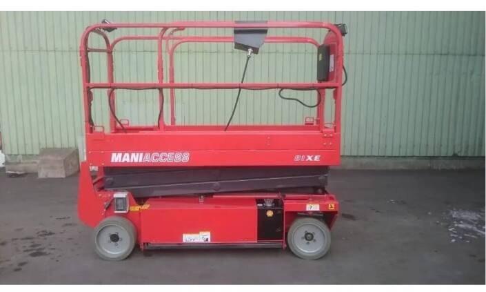 Prenájom plošiny v Michalovciach ako efektívna voľba pre prácu vo výškach