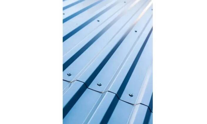 Oplechovanie strechy v Bratislave od spoločnosti IZOKOL