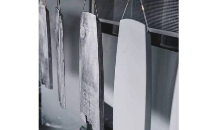 Pieskovanie kovov ako nevyhnutná súčasť prípravy povrchov