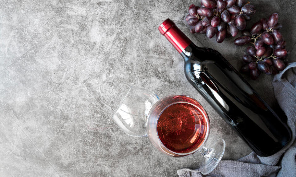 Ríbezľové víno – odhaľte všetky jeho tajomstvá