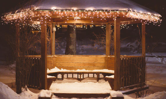 Starajte sa dobre o drevené altánky a predĺžte im tak ich životnosť