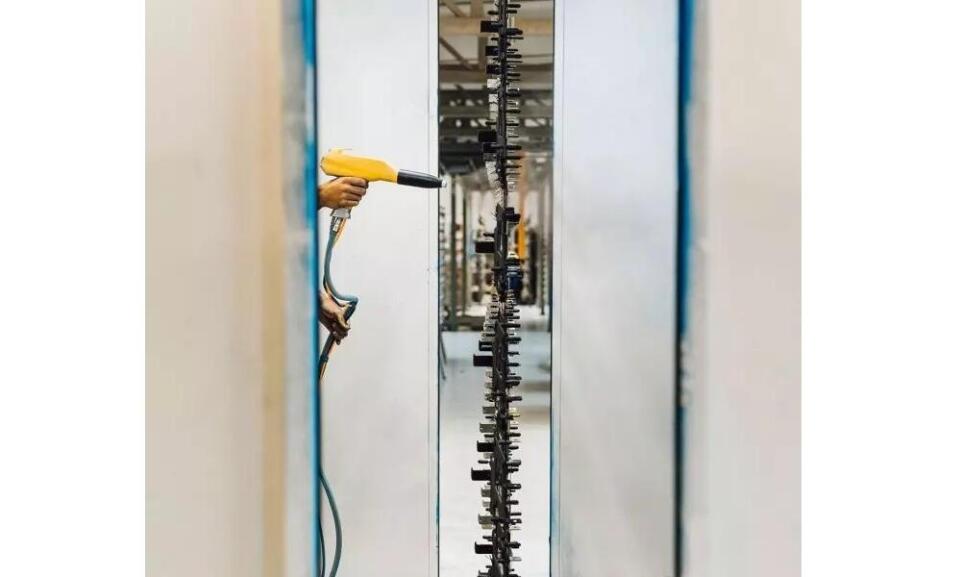 Komaxit - moderná a efektívna technológia lakovania