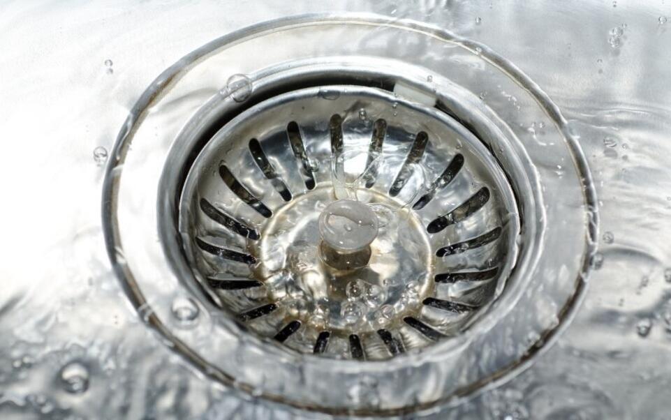 Špirála na čistenie odpadu: váš spojenec proti upchatiu potrubia 