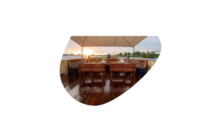 Čistenie drevenej terasy – prečo je pravidelná údržba taká dôležitá?