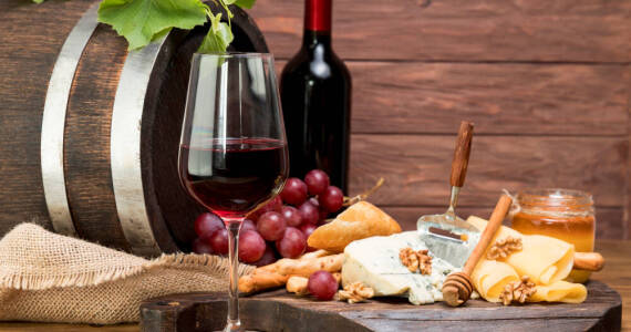 Výber vína v reštaurácii: Sprievodca pre milovníkov vín