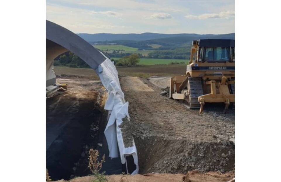 Montáž betónového oplotenia – ako si vybrať?