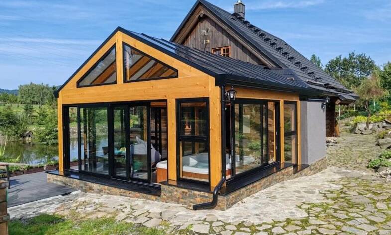 Drevené zimné záhrady: Krása prírodného materiálu