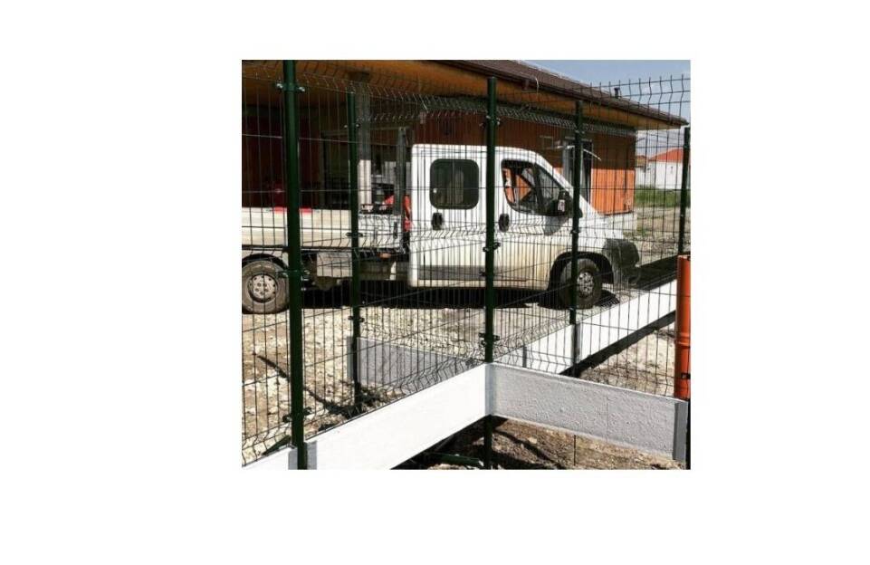 Praktické a efektívne oplotenie pozemku na kľúč