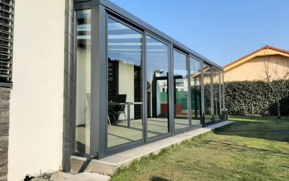 Hliníkové zimné záhrady: elegantný spôsob, ako si predĺžiť leto