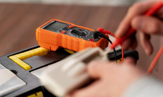 Revízie zdvíhacích zariadení: čo, ako a prečo ich nepodceniť?