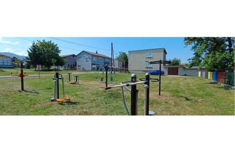 Vonkajšie cvičiace stroje: efektívne a dostupné riešenie pre aktívny život