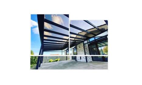 Hliníkové pergoly na mieru: funkčný tieň pre moderné bývanie